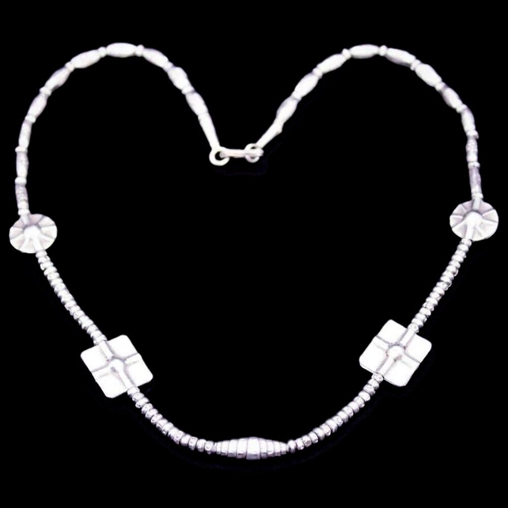 Vintage Sterling Silver Native American Signed Bench Bead Necklace Old Pawn 18"